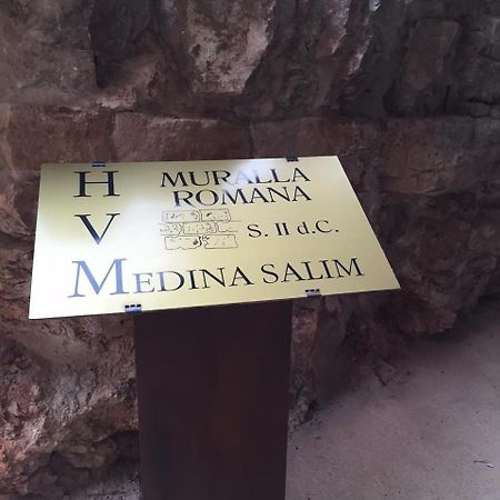 Hotel Medinasalim メディナセリ エクステリア 写真